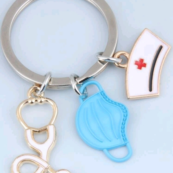 MEDICAL SUPPLIES NURSING KEYCHAIN - Picture 3 of 3